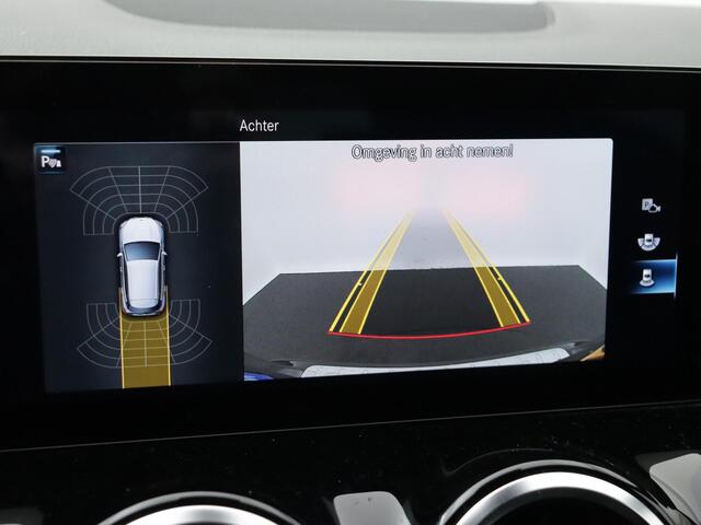Mercedes-Benz GLA-KLASSE 200 Business Line 1/2-LEER CAMERA NAVI