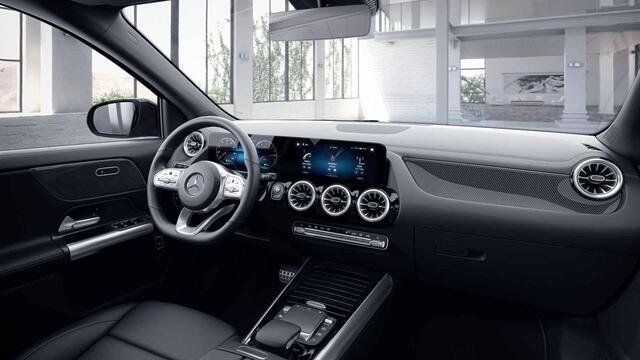 Mercedes-Benz GLA-KLASSE 250 e AMG Line | Premium plus | AMG | Panoramadak |