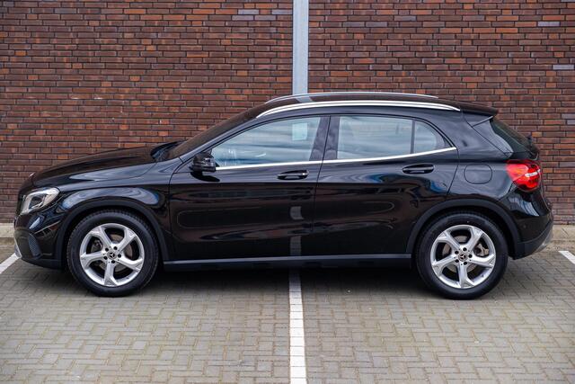 Mercedes-Benz GLA-KLASSE 180 d Premium Plus|keurige auto!