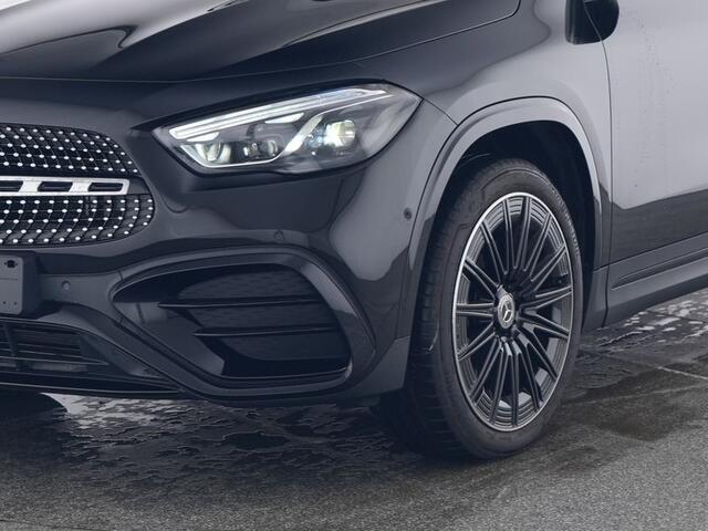 Mercedes-Benz GLA-KLASSE 250 e AMG Face Lift Plug-In Hybride Jesse B Heeft er een klant voor.| AMG Line | Night Pakket | Panorama Schuif-Kanteldak | Distronic | Dodehoek Assist | Multi Beam Led koplampen | Inclusief 24 maanden MB Certified garantie voor Europa.