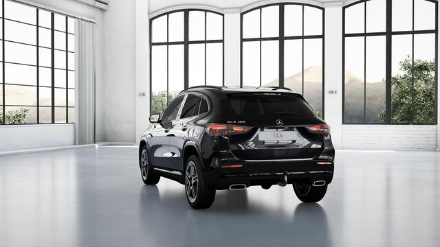 Mercedes-Benz GLA-KLASSE 180 Business Solution AMG | Trekhaak | Nightpakket | Keyless-Go comfortpakket | Parkeerpakket met achteruitrijcamera | EASY PACK achterklep | Dodehoekassistent | Verwarmde stoelen vooraan | Spiegelpakket |