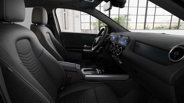 Mercedes-Benz GLA-KLASSE 250 e Luxury Line | Panoramadak | Trekhaak | Widescreen |