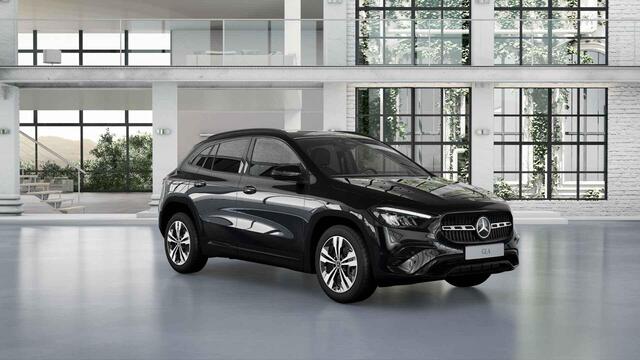 Mercedes-Benz GLA-KLASSE 250 e Luxury Line | Panoramadak | Trekhaak | Widescreen |