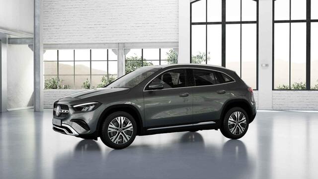 Mercedes-Benz GLA-KLASSE 250 e Luxury Line | Panoramadak | Verwarmd stuur | Distronic |