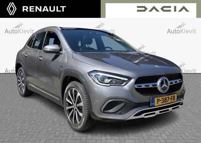 Mercedes-Benz GLA-KLASSE 250 e Business Solution AMG Limited - Elektrisch wegklapbare Trekhaak / Schuif-Kanteldak