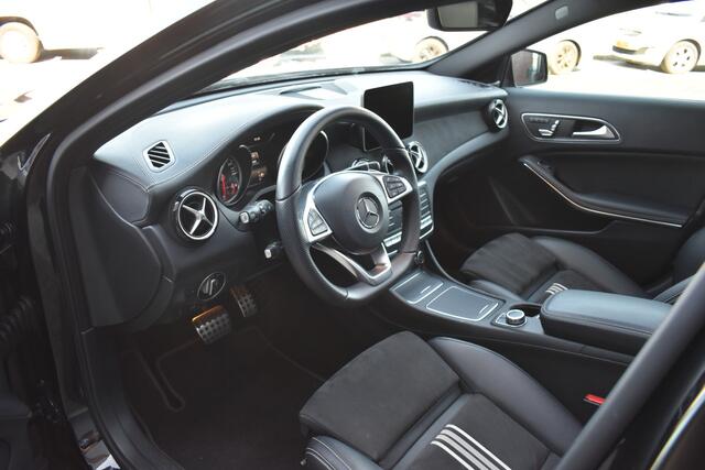 Mercedes-Benz GLA-KLASSE 220 d 4Matic Premium Plus AMG WHITE-ART PACK