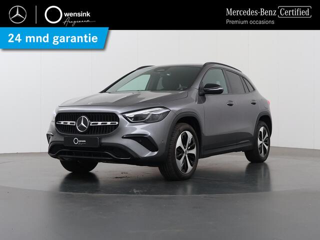 Mercedes-Benz GLA-KLASSE 250e Luxury Line | Winter pakket | 19" lichtmetalen velgen | Multibeam | Stoelverwarming