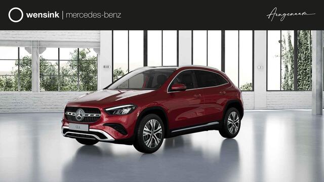 Mercedes-Benz GLA-KLASSE 250 e Luxury Line | Panoramadak | Trekhaak | Getint glas | Verwarmd stuur |
