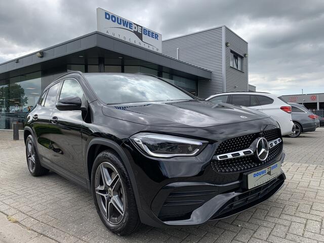 Mercedes-Benz GLA-KLASSE 200 AMG Night | Cruise | Trekhaak | Sfeerverlichting | DAB | LED