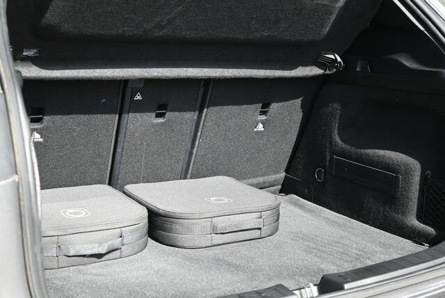 Mercedes-Benz GLA-KLASSE 250 e Star Edition AMG Line