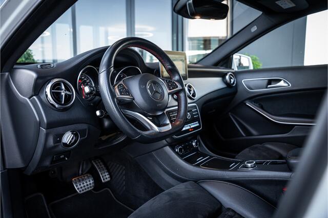 Mercedes-Benz GLA-KLASSE 200 Premium Plus - AMG Line | Panorama | Camera | Navi | Stoelverwarming