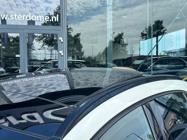 Mercedes-Benz GLA-KLASSE 250 Premium Plus AMG line l Panoramadak l LED l Stoelverwarming l Nightpakket l Trekhaak l l Automaat l
