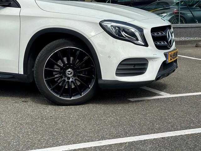 Mercedes-Benz GLA-KLASSE 250 Premium Plus AMG line l Panoramadak l LED l Stoelverwarming l Nightpakket l Trekhaak l l Automaat l