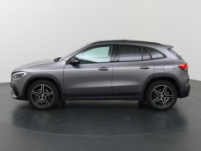Mercedes-Benz GLA-KLASSE 250e AMG Line | AMG | Panoramadak | Headup | Multibeam | 360 graden camera |