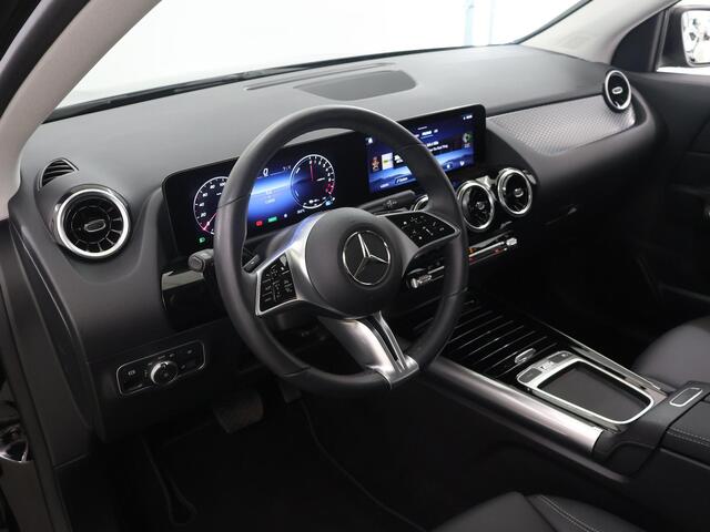 Mercedes-Benz GLA-KLASSE 250 e Business Solution Luxury | Verwarmd stuur | Apple Carplay |