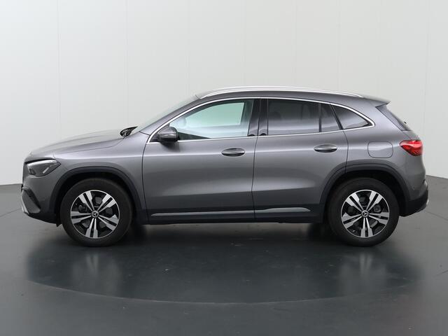 Mercedes-Benz GLA-KLASSE 250 e Business Solution Luxury | Winter pakket | Getint glas | Widescreen cockpit |