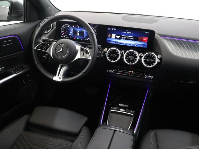 Mercedes-Benz GLA-KLASSE 250 e Business Solution Luxury | Winter pakket | Getint glas | Widescreen cockpit |