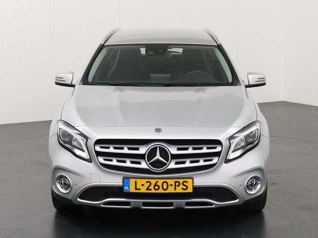 Mercedes-Benz GLA-KLASSE 200 Business | Keyless Go | LED Koplampen | Stoelverwarming | Sportstoelen