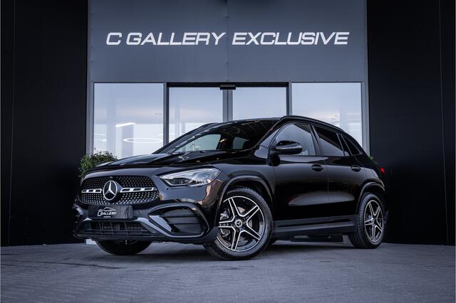 Mercedes-Benz GLA-KLASSE 180 AMG Line - Panorama | Elek. Trekhaak | ACC | Camera