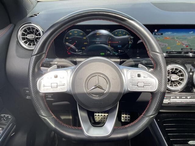 Mercedes-Benz GLA-KLASSE 250 e Business Solution AMG Limited 20"/Panoramadak/Memory stoelen/Matrix LED/360 camera/Elektrische klep/Stoelverwarming/Dodehoek/Sfeerverlichting