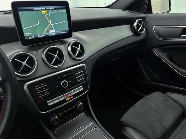 Mercedes-Benz GLA-KLASSE 180 AMG Night | Panorama schuif-/kanteldak | Elektr. Achterklep | Parkeerpakket + camera | Spiegelpakket | Inclusief 24 maanden MB Certified garantie voor Europa.