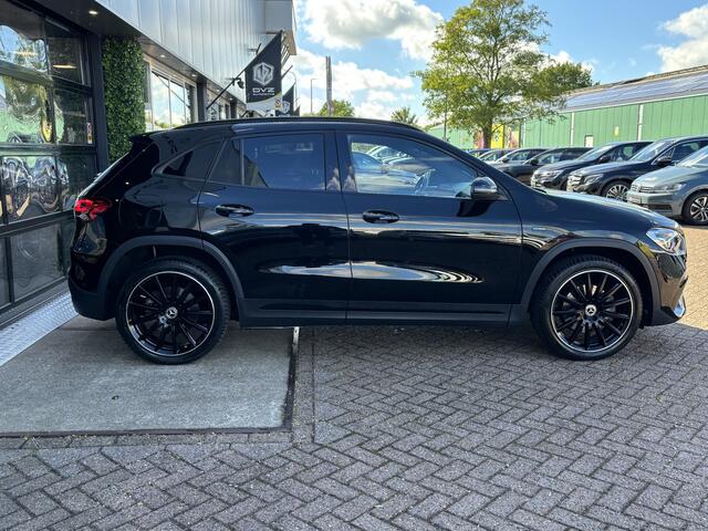 Mercedes-Benz GLA-KLASSE 250e AMG-Night | Premium | Sfeer | Trekhaak