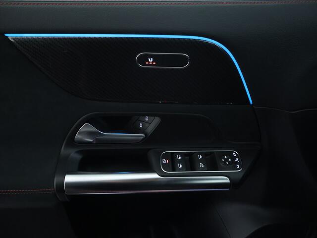 Mercedes-Benz GLA-KLASSE 180 AMG Line Achteruitrijcamera | Digitale radio DAB+ | Multibeam LED | Inclusief 24 maanden Mercedes-Benz Certified garantie voor Europa.