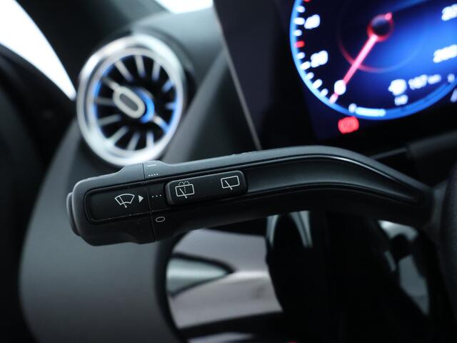 Mercedes-Benz GLA-KLASSE 180 AMG Line Achteruitrijcamera | Digitale radio DAB+ | Multibeam LED | Inclusief 24 maanden Mercedes-Benz Certified garantie voor Europa.
