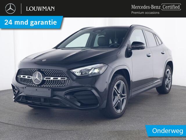 Mercedes-Benz GLA-KLASSE 250 e AMG Face Lift Plug-In Hybride | AMG Line Premium Plus | Night Pakket | Sfeerverlichting | Panorama Schuif-Kanteldak | Distronic | Inclusief 24 maanden Mercedes-Benz Certified garantie voor Europa.