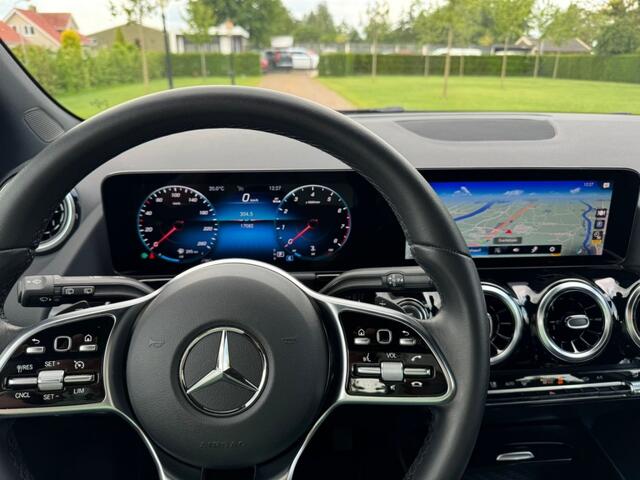 Mercedes-Benz GLA-KLASSE 136pk 7G-DCT 2022 Mountain Griis metallic