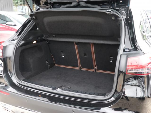Mercedes-Benz GLA-KLASSE 250 e Progressive I Widescreen I Leder I Keyless