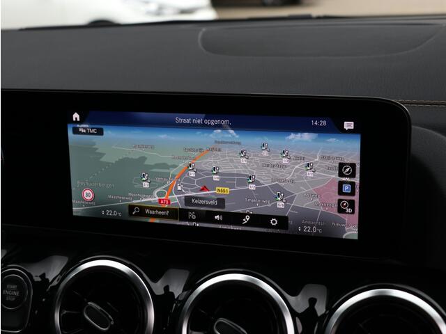 Mercedes-Benz GLA-KLASSE 250 e Progressive I Widescreen I Leder I Keyless