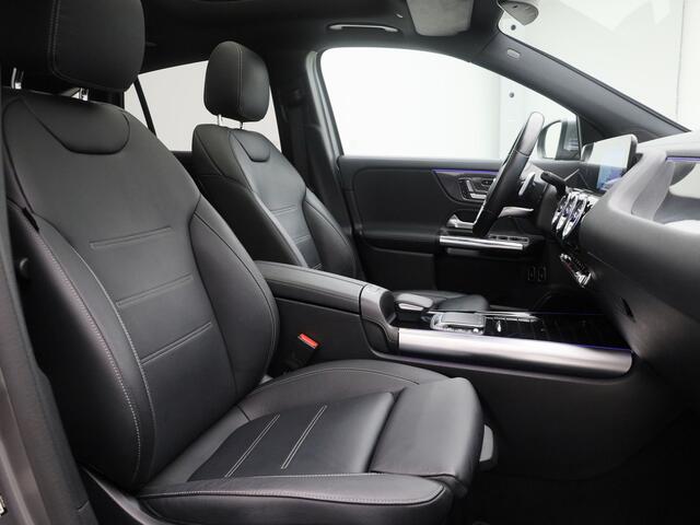 Mercedes-Benz GLA-KLASSE 250 e AMG Line | PANO | 360° | MEMORY | STOELVERWARMING