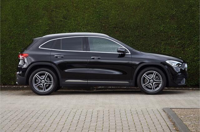 Mercedes-Benz GLA-KLASSE GLA 250 4M AMG Line | Leder Panorama Carplay Camera