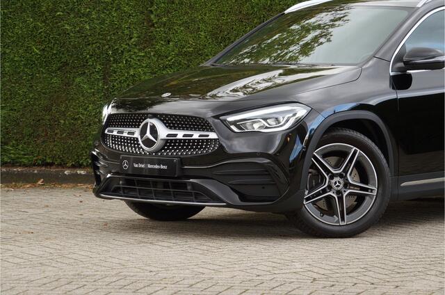 Mercedes-Benz GLA-KLASSE GLA 250 4M AMG Line | Leder Panorama Carplay Camera