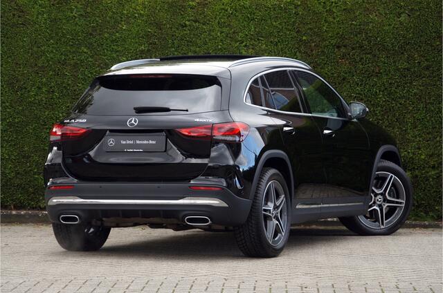Mercedes-Benz GLA-KLASSE GLA 250 4M AMG Line | Leder Panorama Carplay Camera