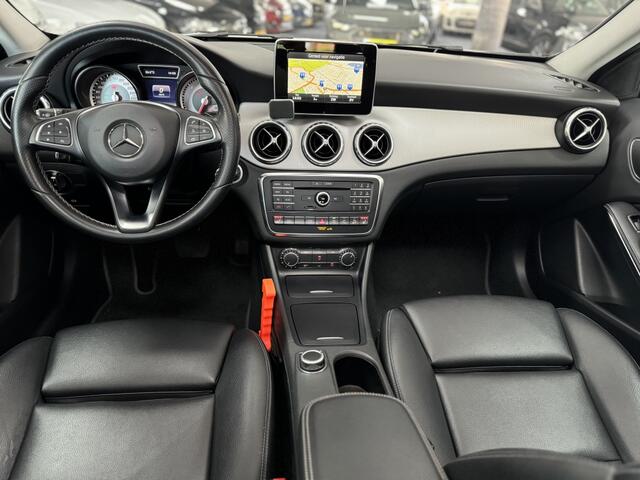 Mercedes-Benz GLA-KLASSE 250 4MATIC Prestige 211PK PANO