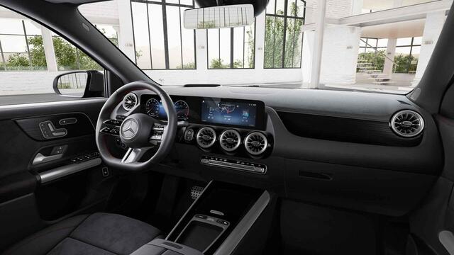 Mercedes-Benz GLA-KLASSE 180 Business Solution AMG