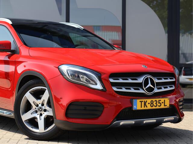 Mercedes-Benz GLA-KLASSE 220 4MATIC AMG Automaat | Pano | Harman/Kardon | Haak | Leder |