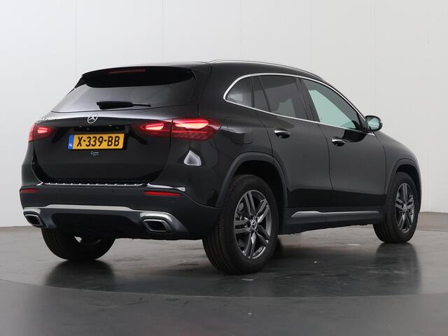 Mercedes-Benz GLA-KLASSE 250 e Luxury Line | Panoramadak | Memory | Stoelverwarming | Keyless | Achteruitrijcamera |