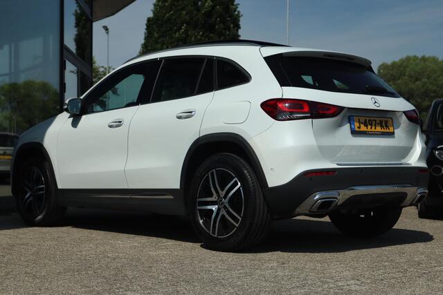 Mercedes-Benz GLA-KLASSE 200 AUT. BUSINESS SOLUTION LUXURY | PANO | MATRIX LED | LEDER | VIRT. COCKPIT | CAMERA | MEMORY