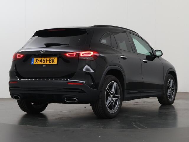 Mercedes-Benz GLA-KLASSE 250 e AMG Line | Night | Distronic | 360 graden camera | Stoelverwarming |