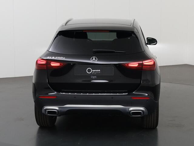 Mercedes-Benz GLA-KLASSE 250 e Luxury Line | Memory | Burmester | Keyless | Winter pakket |