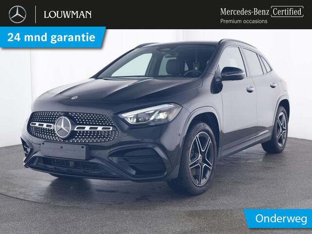 Mercedes-Benz GLA-KLASSE 250 e AMG Face Lift Plug-In Hybride | AMG Line Premium | Night Pakket | Panorama Schuif-Kanteldak | Multi Beam koplampen | Stoel en Stuurverwarming | Inclusief 24 maanden MB Certified garantie voor Europa.