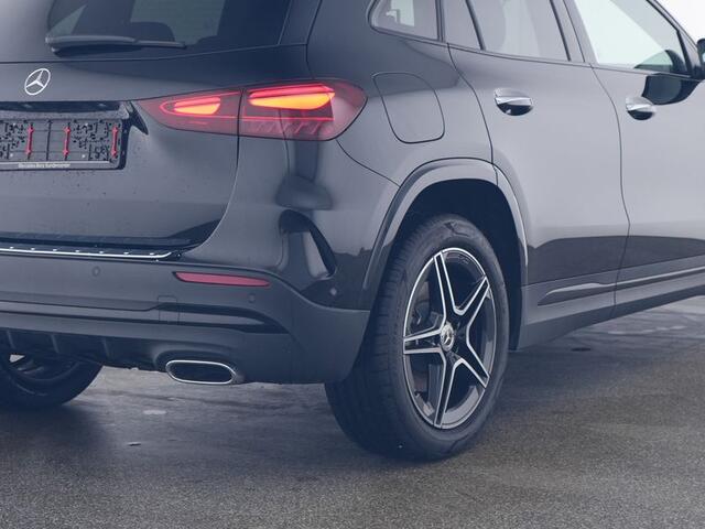 Mercedes-Benz GLA-KLASSE 250 e AMG Face Lift Plug-In Hybride | AMG Line Premium | Night Pakket | Panorama Schuif-Kanteldak | Multi Beam koplampen | Stoel en Stuurverwarming | Inclusief 24 maanden MB Certified garantie voor Europa.