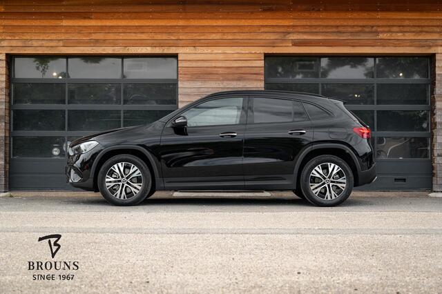 Mercedes-Benz GLA-KLASSE 250 e | Urban Pakket | Panorama | Distronic-ACC | Comfortsleutel | Camera |