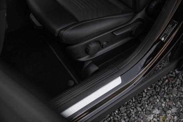 Mercedes-Benz GLA-KLASSE 250 e | Urban Pakket | Panorama | Distronic-ACC | Comfortsleutel | Camera |