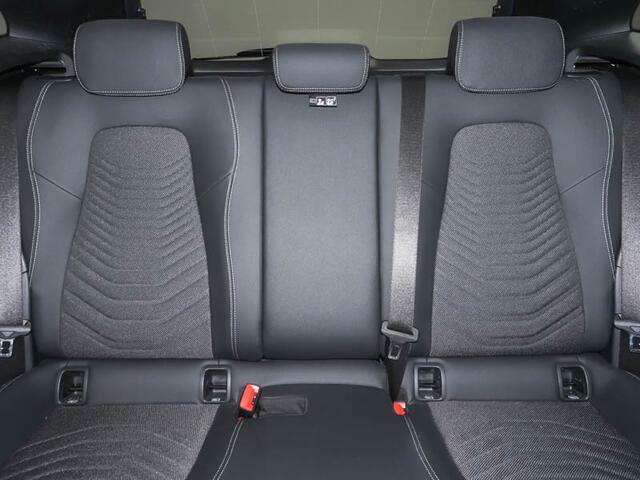 Mercedes-Benz GLA-KLASSE 250 e Face Lift Plug-In Hybride Progressive Line Advanced Plus | Night Pakket | Burmester® | Dodehoek Assist | Voorstoelen Memory | 360°-Camera. Inclusief 24 maanden MB Certified garantie voor Europa.