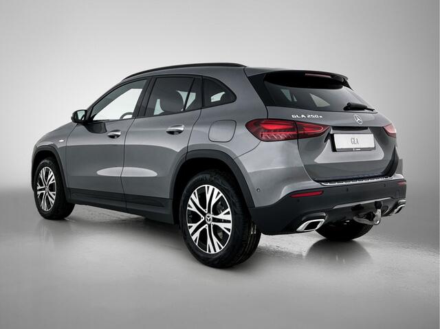 Mercedes-Benz GLA-KLASSE 250 e Business Solution Luxury | Trekhaak | Parkeerpakket met 360°-camera | Nightpakket | KEYLESS GO | URBAN GUARD voertuigbescherming plus | EASY PACK achterklep | USB-pakket plus |