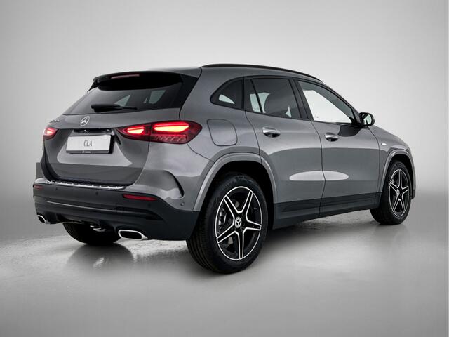 Mercedes-Benz GLA-KLASSE 250 e Business Solution AMG | Trekhaak | Nightpakket | EASY PACK achterklep | Parkeerpakket met achteruitrijcamera | GUARD 360 ° Vehicle protection Plus | Dodehoekassistent | Spiegelpakket | USB-pakket plus |
